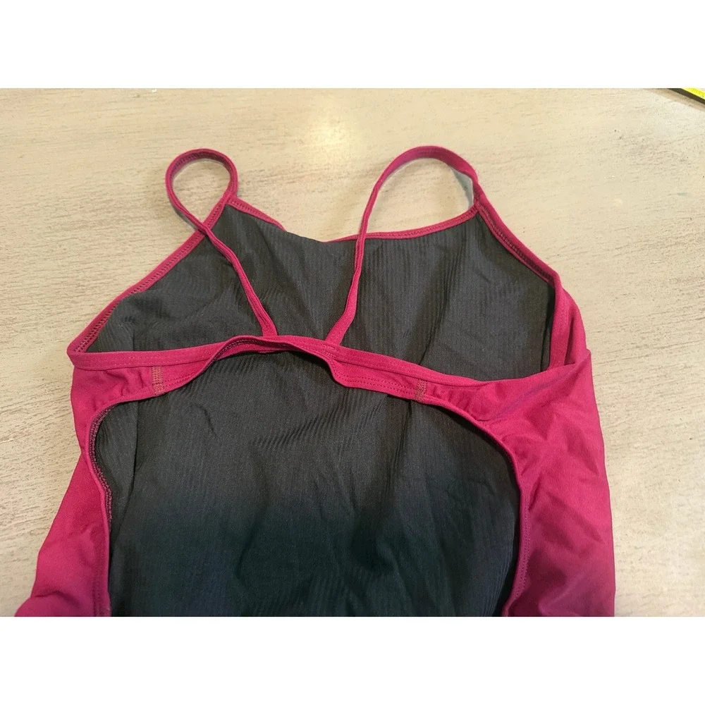 Jolyn Chevy One Piece Swimsuit Berry Pink Magenta Training Swimwear Size 34